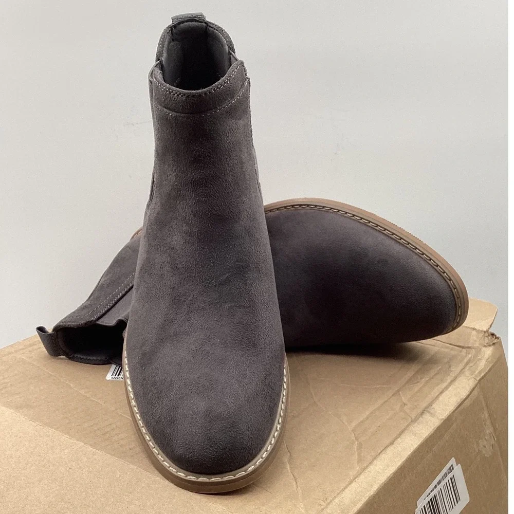 Goodfellow & Co Mens Chelsea Boots Gray Faux Suede Ankle Boots Size 8 003018